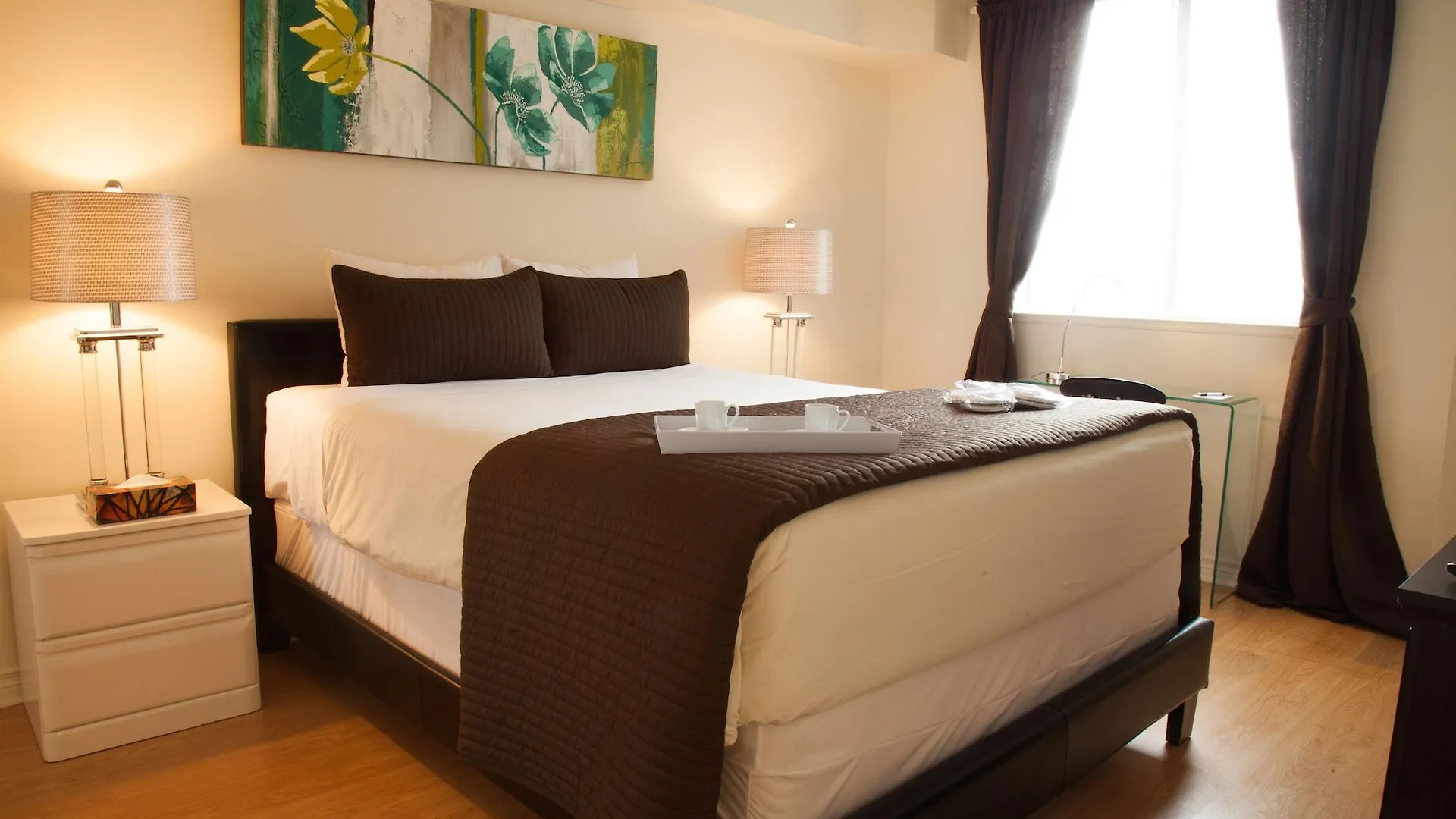Canada Suites On Bay, Established 1998 Toronto Aparthotel