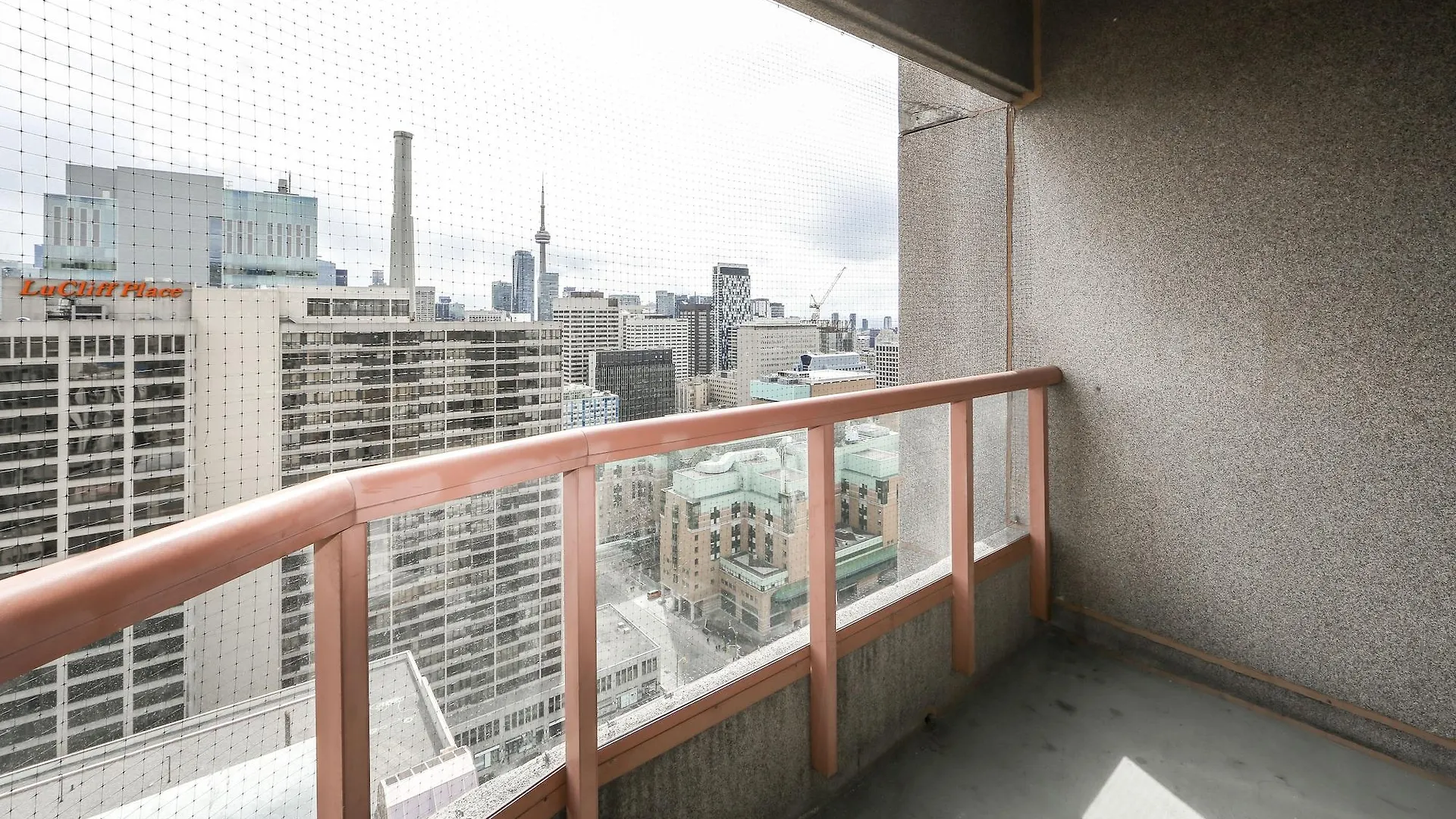 *** Aparthotel Canada Suites On Bay, Established 1998 Toronto Canada
