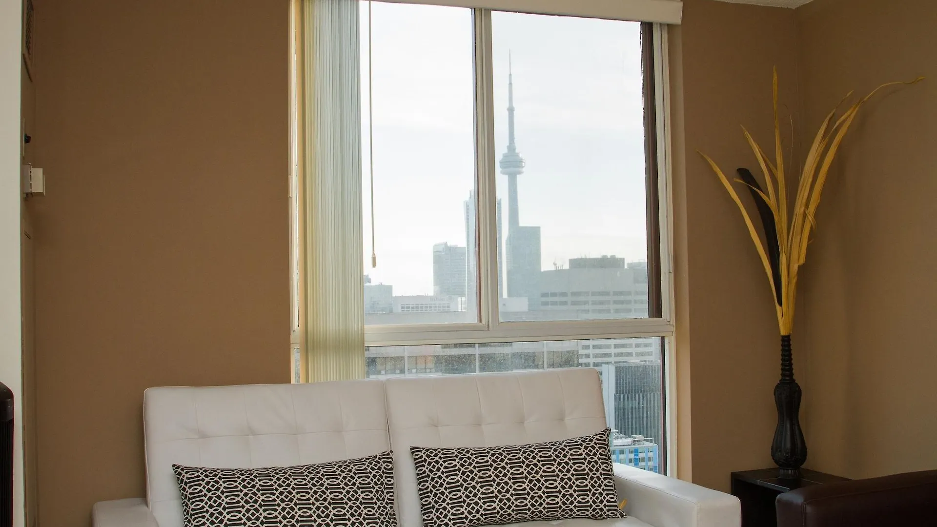 Canada Suites On Bay, Established 1998 Toronto Lägenhetshotell