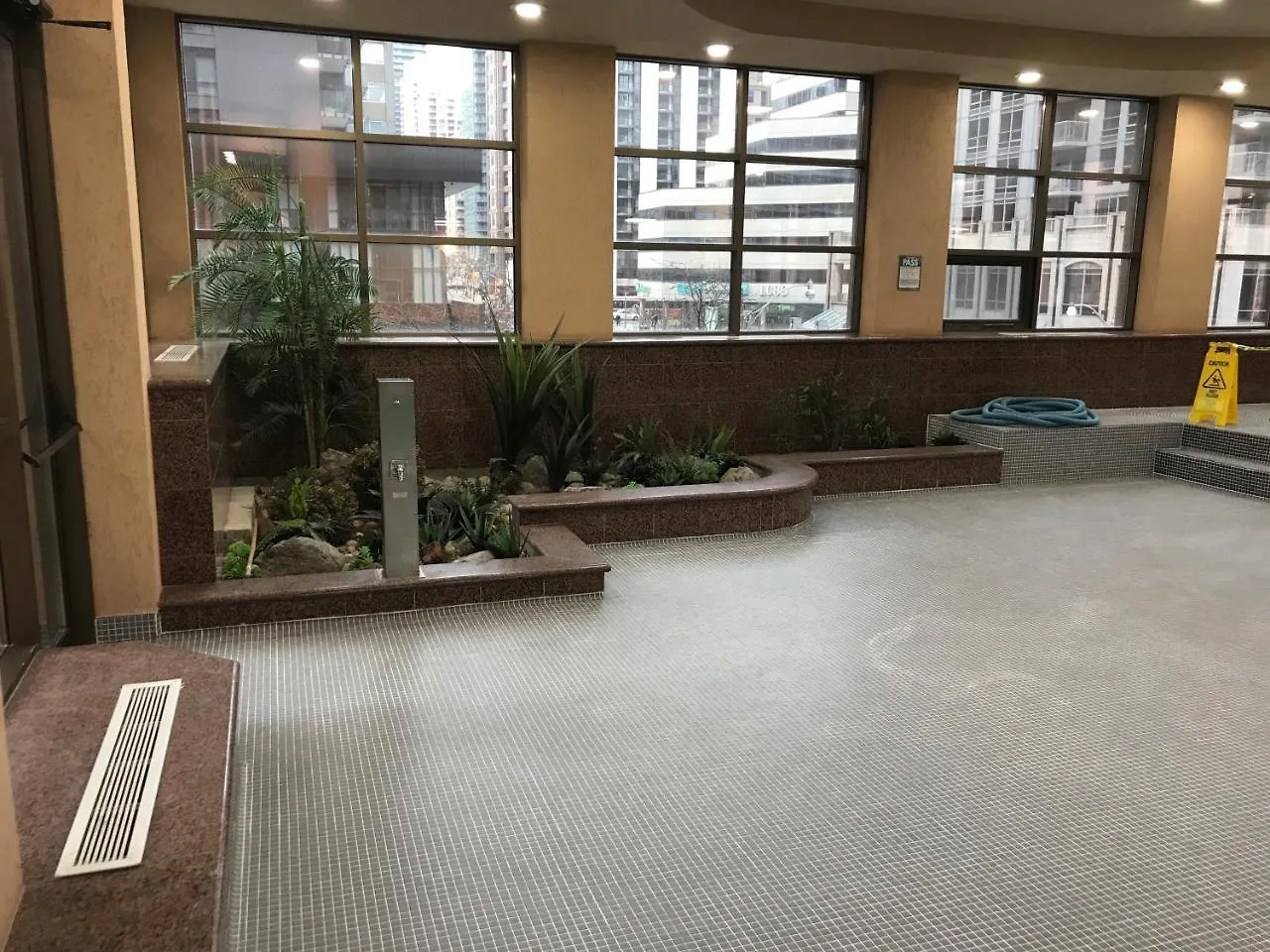 Canada Suites On Bay, Established 1998 Toronto Kanada