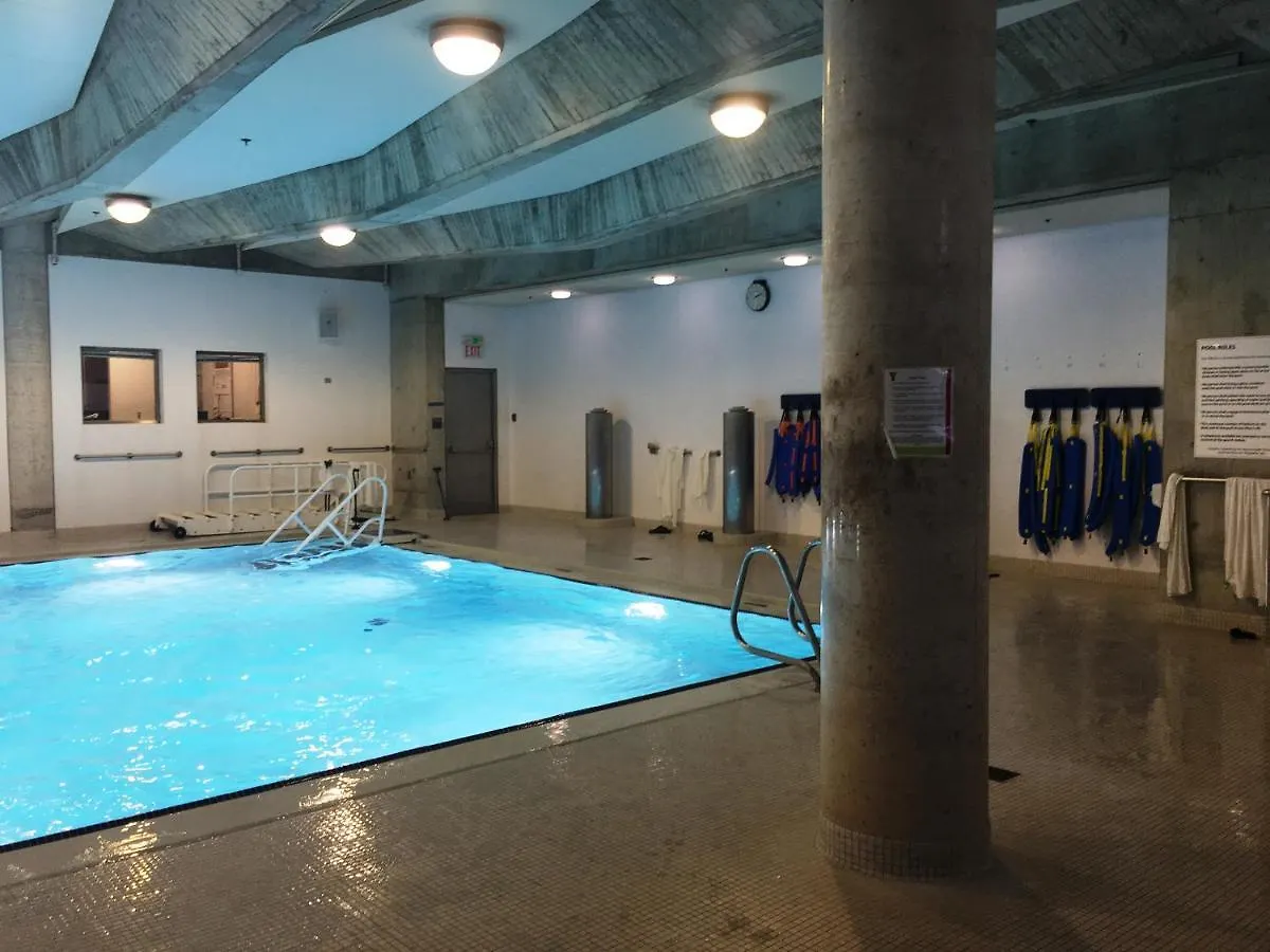 Aparthotel Canada Suites On Bay, Established 1998 Toronto
